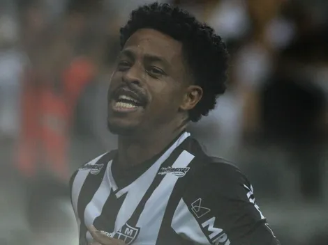 “Conseguimos o nosso objetivo”: Declara Keno após a vitória contra o Athletico-PR