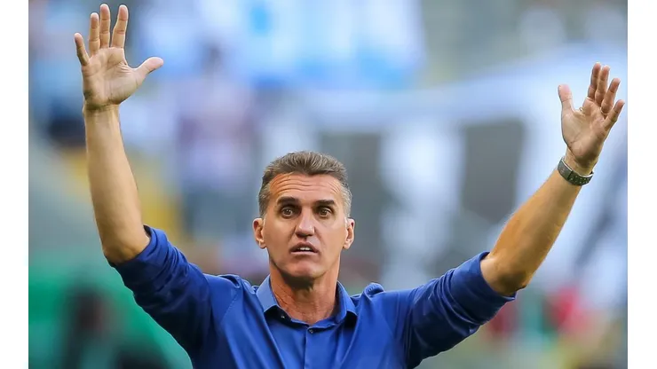 Foto: Pedro H. Tesch/AGIF - Mancini vem tendo dificuldades no Grêmio.