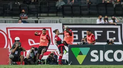 Michael marca duas vezes, dá uma assistência e se destaca na vitória do Flamengo, por 4 a 0, sobre o São Paulo (Foto: Guilherme Drovas/AGIF)
