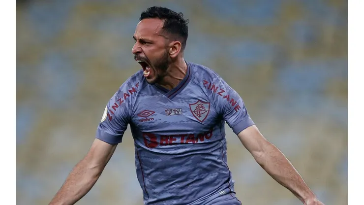 Yago Felipe comemora um dos gols marcados diante do Palmeiras (Foto: Getty Images)