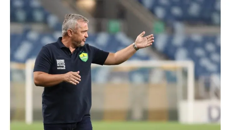 Agência Cuiabá EC | O time do técnico Alexandre Grasseli precisa vencer e torcer por um tropeço do Ação diante do União