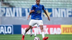 Adriano, volante do Cruzeiro