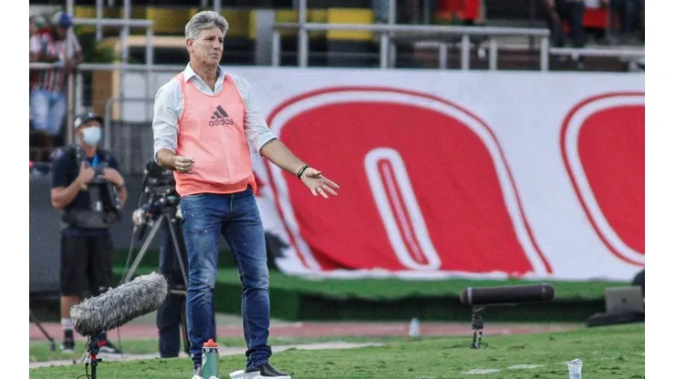 Foto: Guilherme Drovas/AGIF - Pouco aproveitado por Renato, zagueiro deixa Flamengo para a próxima temporada