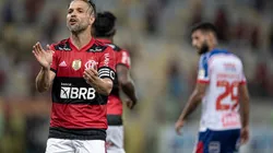 Foto: Jorge Rodrigues/AGIF - Diego foi expulso aos 18 minutos da segunda etapa