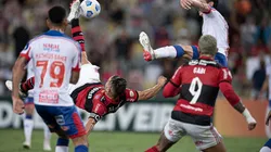 Foto: Jorge Rodrigues/AGIF - Lance polêmico gerou discussão sobre a decisão da arbitragem
