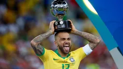 Foto: Thiago Calil/AGIF - Dani Alves pode voltar ao Barcelona