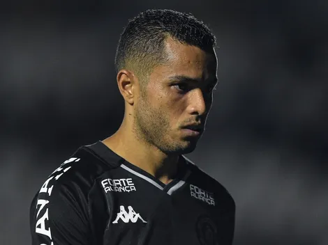 Salgado anuncia que Morato e mais quatros jogadores deixarão o Vasco no final da temporada