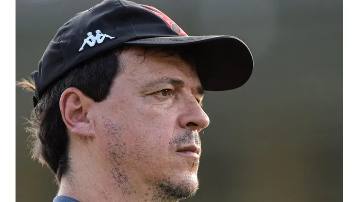 Foto: Thiago Ribeiro/AGIF - Diniz: não fica no Gigante da Colina