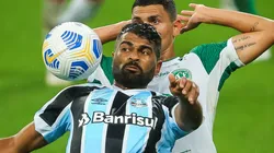 Foto: Pedro H. Tesch/AGIF - Thiago Santos: pode voltar a ser titular do Tricolor
