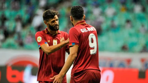 Foto: Jhony Pinho/AGIF | Juninho puxa a fila e 6 do Bahia estão pendurados diante do Flamengo