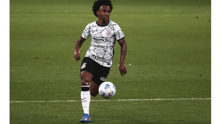 Foto: Ettore Chiereguini/AGIF - Willian está próximo de retornar aos gramados