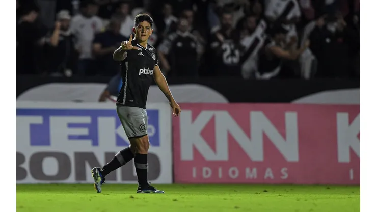 Foto: Thiago Ribeiro/AGIF | Germán Cano faz pedida de R$ 450/mês ao Ceará