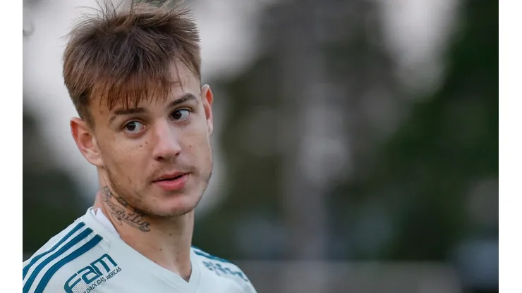 Foto: Marcello Zambrana/AGIF | Roger Guedes vira 'case' para volta de medalhão ao Brasil