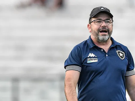 Diretoria se mexe nos bastidores após sinalização de reforço de Enderson Moreira