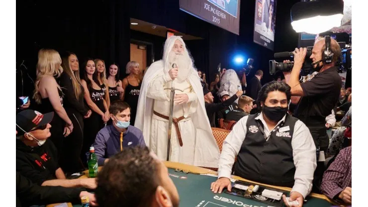 Phil "Gandalf" Hellmuth no Main Event da WSOP (Foto: PokerGO)