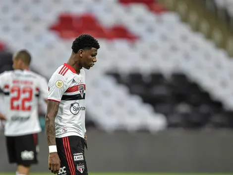 Casares fala sobre vendas, responsabilidade financeira e renovação de Arboleda: "A expectativa é que ele continue, mas dentro da nossa realidade financeira"