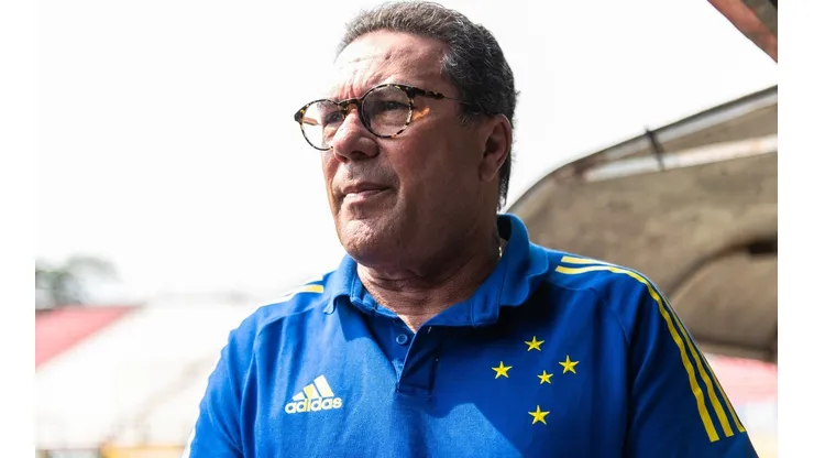 Vanderlei Luxemburgo, técnico do Cruzeiro