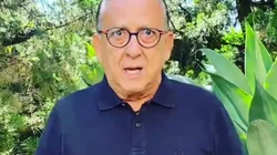 Galvão Bueno ficou indignado com a arbitragem de Flamengo x Chapecoense (Foto: Reprodução/Instagram Galvão Bueno)