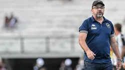 Enderson comentou sobre reestruturação do Botafogo (Foto: Thiago Ribeiro/AGIF)