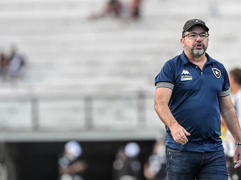 Enderson Moreira enaltece elenco após goleada histórica e revela se vai permanecer no Botafogo