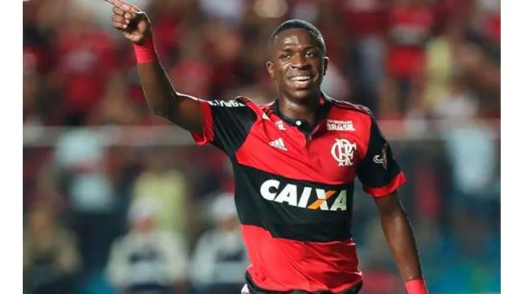 Jogador deixou o Flamengo aos 16 anos | Crédito: GILVAN DE SOUZA/CRF