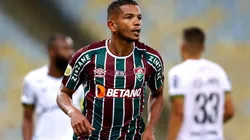 David Braz comemora o gol diante do Sport (Foto: Getty Images)