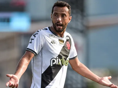 Nenê deixa o campo aos prantos após derrota e faz promessa aos torcedores do Vasco