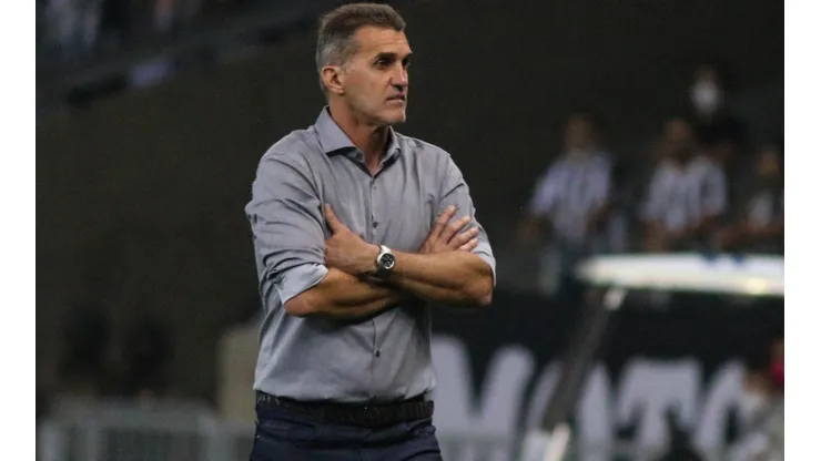 Foto: (Fernando Moreno/AGIF) - Vagner Mancini ainda confia na permanência do Grêmio na Série A