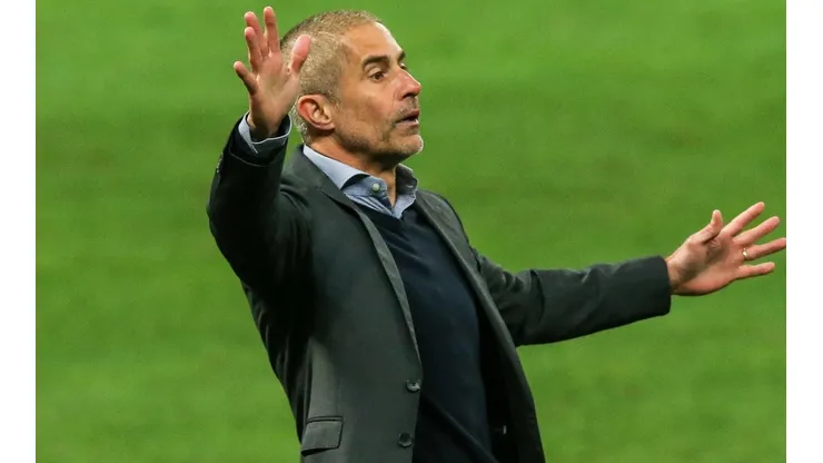 Sylvinho, treinador do Corinthians (Foto: Getty Images)