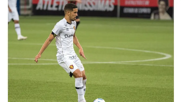 Foto: (Robson Mafra/AGIF) - Pedro Henrique ficou mais de um mês sem jogar pelo Sport