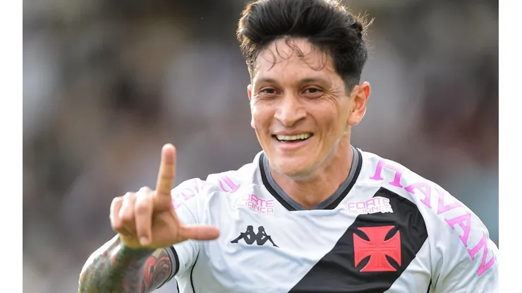 Foto: Thiago Ribeiro/AGIF - Cano tem 43 gols com a camisa do Vasco