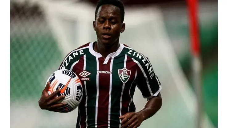 Lucas Merçon/FFC - Cazares, meia do Fluminense