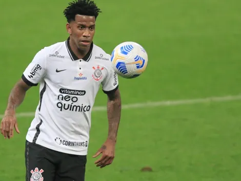 Gil destaca dupla formada com João Victor no Corinthians