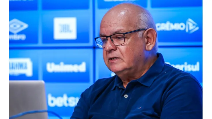 Foto: Lucas Uebel/Grêmio/DIvulgação - Romildo Bolzan: na visão do presidente, o Inter é favorito no clássico