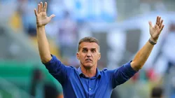 Foto: Pedro H. Tesch/AGIF - Mancini vem buscando resolver os problemas no Grêmio.