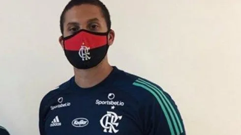 Douglas Oliveira deixou o Flamengo para trablahar no Vilafranquense, de Portugal | Crédito: Reprodução