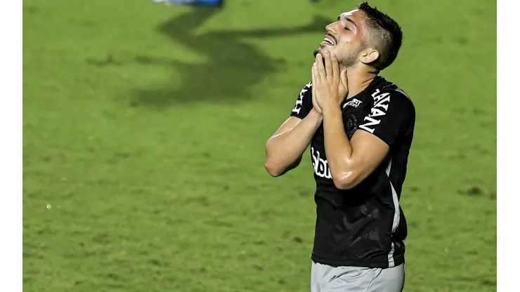 Thiago Ribeiro/AGIF - Andrey: Na mira do Inter