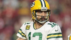 Aaron Rodgers está fora do jogo contra os Chiefs (Getty Images)