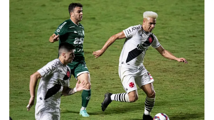 No confronto do primeiro turno, Vasco venceu o Guarani por 4 a 1 (Foto: Jorge Rodrigues/AGIF)