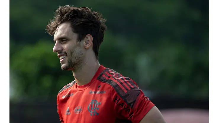 Rodrigo Caio pode começar como titular contra o Atléitico-GO (Foto: Alexandre Vidal / Flamengo)