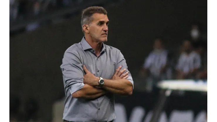 Mancini elogia a equipe diante do líder Atlético-MG, mas ressalta que é preciso melhorar ainda mais. (Foto: Fernando Moreno/AGIF)