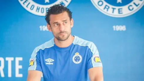 Foto: Vinnicius Silva/Cruzeiro – Fred em treinamento na Toca da Raposa, em 2019.