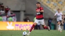 Arrascaeta voltou lesionado após servir a seleção uruguaia na Data Fifa | Crédito: Thiago Ribeiro/AGIF