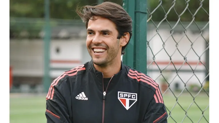 Foto: Erico Leonan / saopaulofc - Kaká compareceu ao CT da Barra Funda para iniciar período de acompanhamento com Rogério Ceni