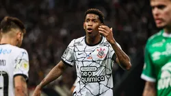 Gil, zagueiro do Corinthians (Foto: Marcello Zambrana/AGIF)