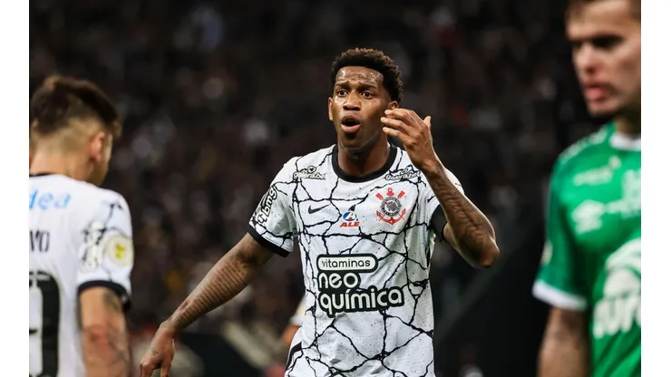 Gil, zagueiro do Corinthians (Foto: Marcello Zambrana/AGIF)