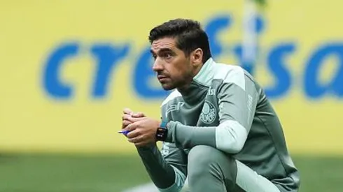 Alexandre Schneider - Tem próximo confronto contra o Santo no domingo (07)