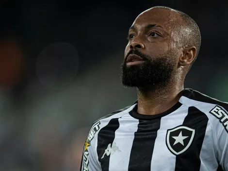 Meio-campista falou sobre desfalque de Chay; “Procura fazer o diferencial”