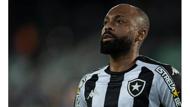 Foto: Jorge Rodrigues/AGIF - Chay desfalcará equipe no confronto contra o Confiança