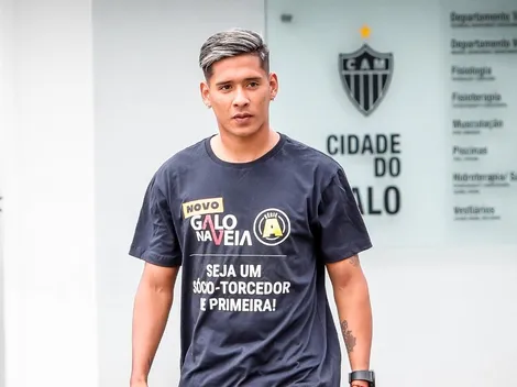 Zaracho entrega pedido de Cuca para o elenco do Atlético Mineiro.